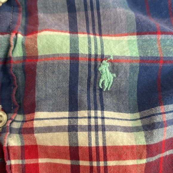 Ralph Lauren boy size 2/2T plaid, short sleeve, button-down - Picture 2 of 5